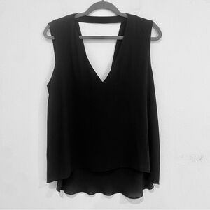 BCBGMAXAZRIA ELIZA DRAPE BLACK SLEEVELESS TOP V NECK COWL BACK SIZE LARGE